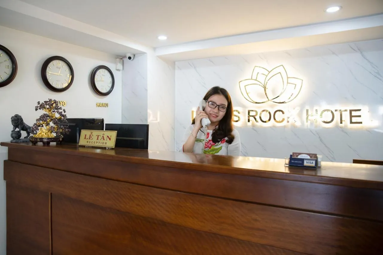 Lotus Rock Hotel Da Nang